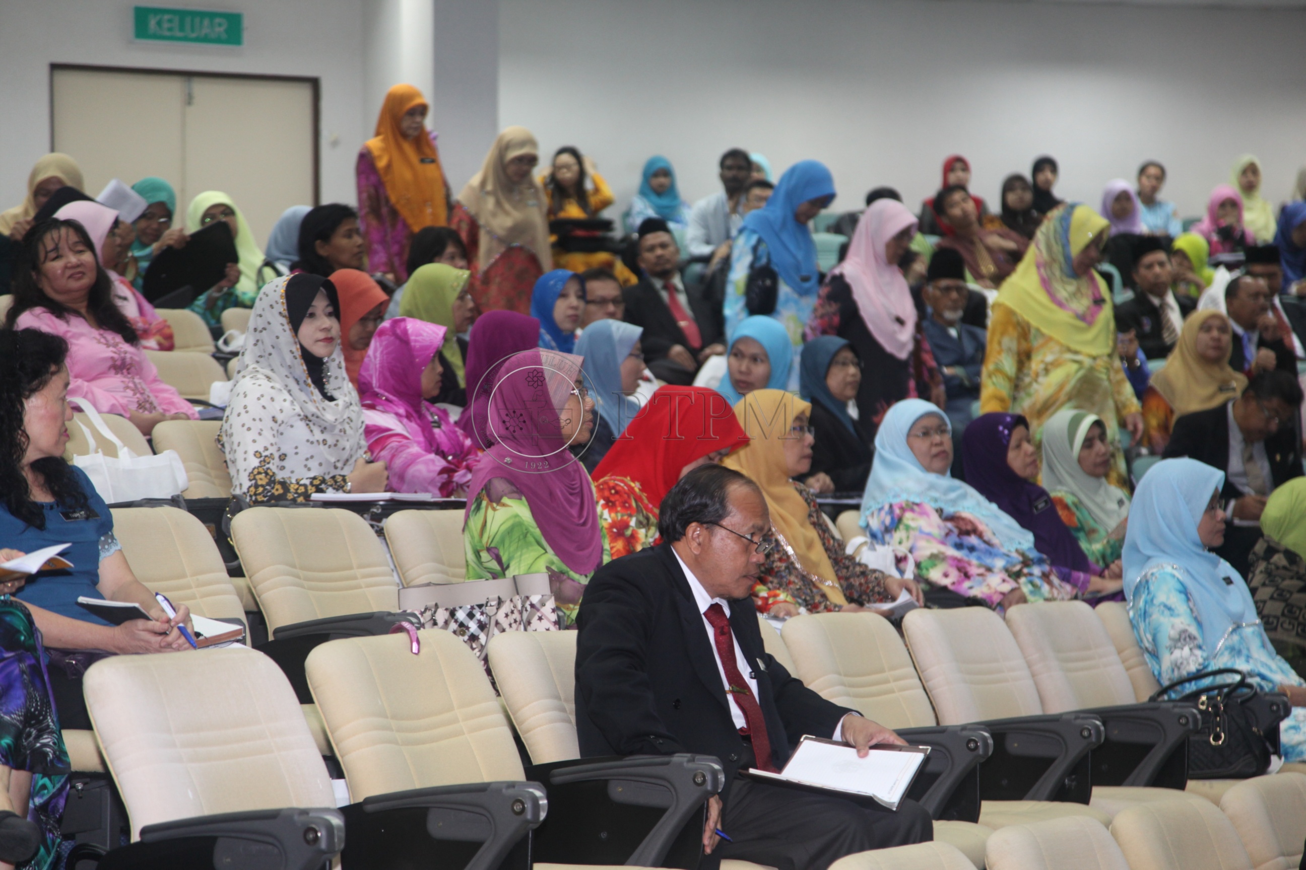 PTPM 11 82 GURU  IMG 5935